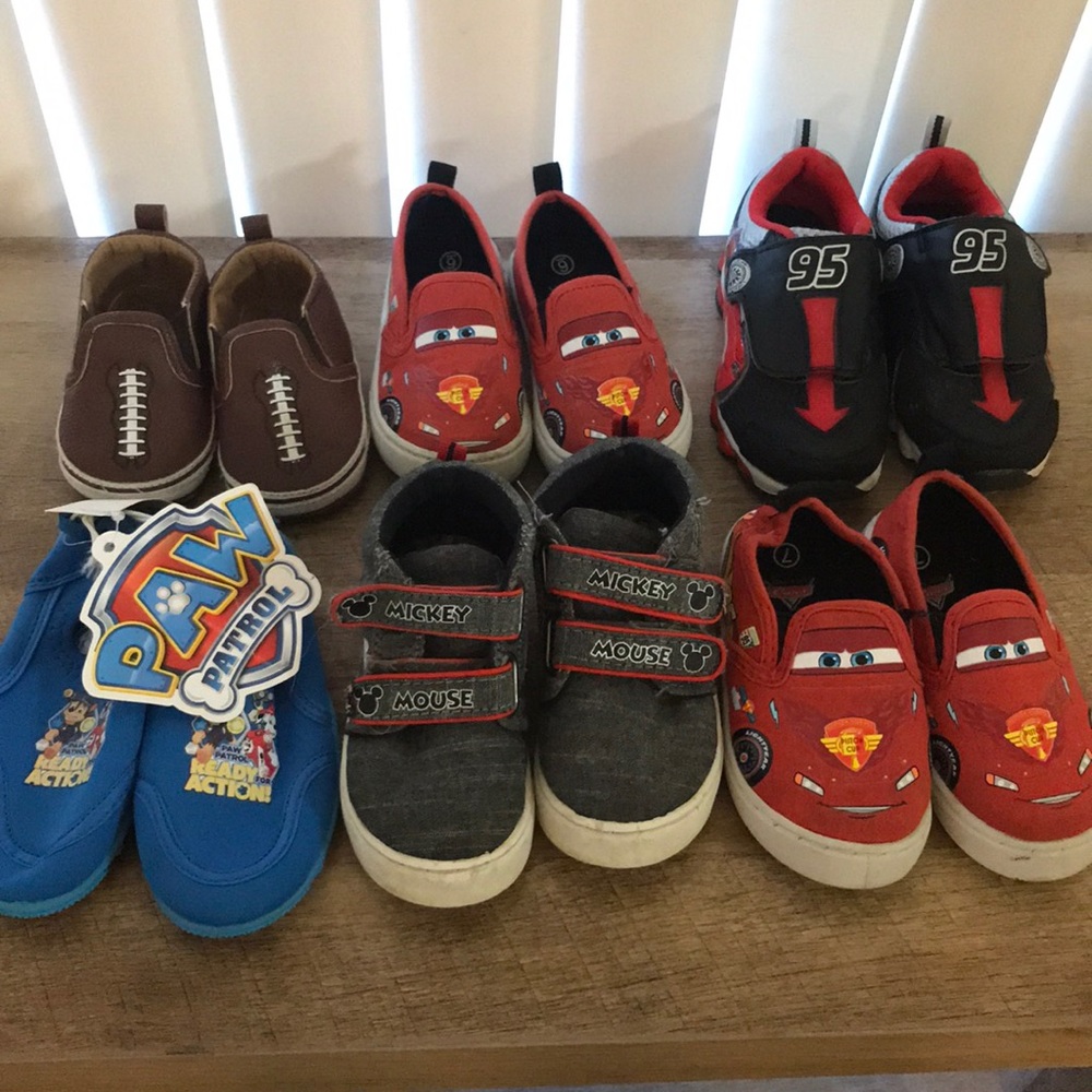 Boy show lot